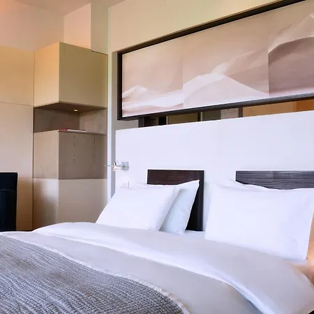 Hotel Life Gallery Athene