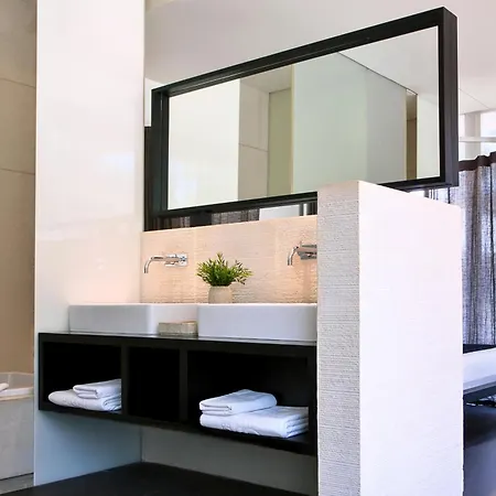 Life Gallery Hotel Athene