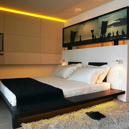 Life Gallery Hotel Athene